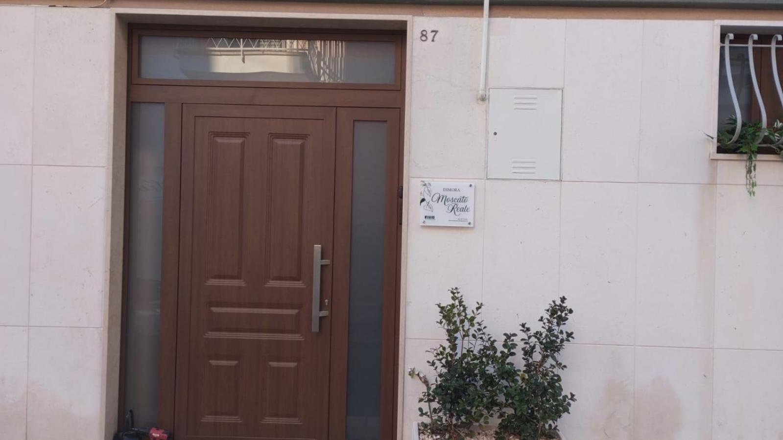 Villa Dimora Moscato Reale Trani Exterior foto